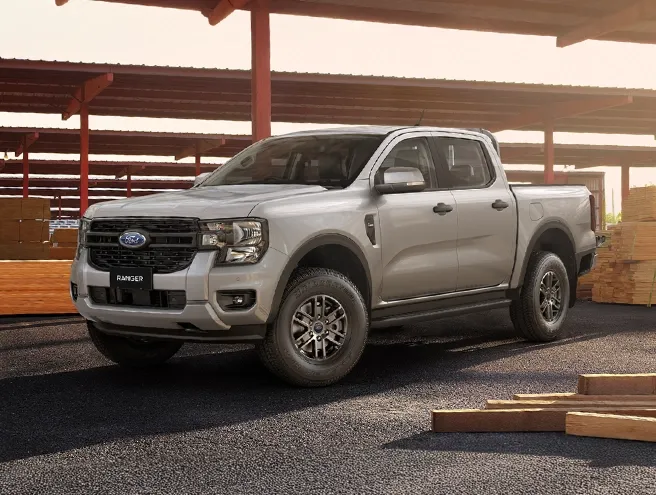 Ford Ranger Xl numa lugar de construção