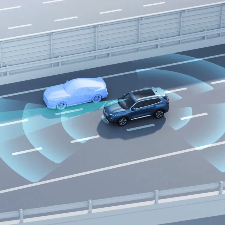 Ford Territory sur une autoroute avec une voiture devant et une indication que la Ford a des capteurs